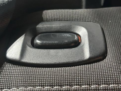Used 2013 Ford Focus SE FWD image 51