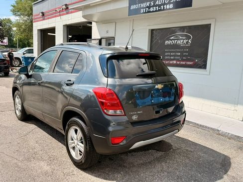 Used 2017 Chevrolet Trax LT AWD/4WD image 13