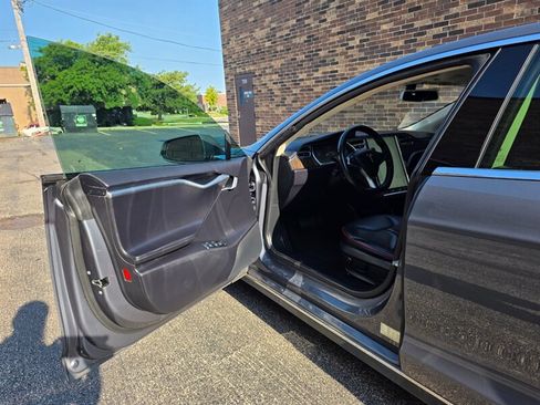 Used 2013 Tesla Model S RWD image 17