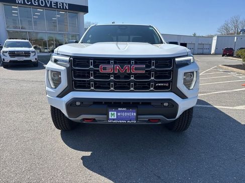 New 2026 GMC Canyon AT4 w/ Technology Plus Package AWD/4WD image 9