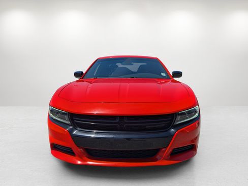 Used 2022 Dodge Charger SXT w/ Blacktop Package RWD image 2