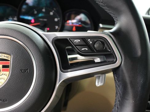Used 2020 Porsche Macan AWD/4WD image 27