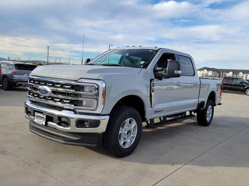 New 2026 Ford F250 XLT w/ XLT Premium Package image 4