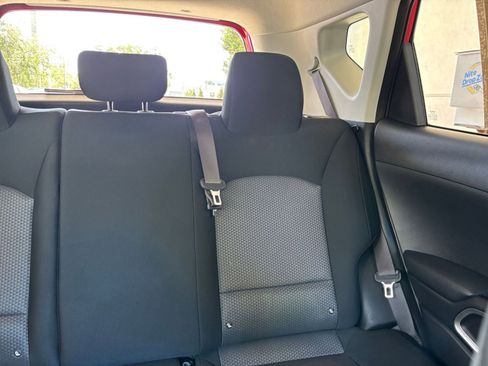 Used 2025 Kia Soul LX w/ LX Technology Package FWD image 37