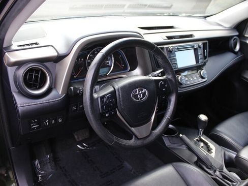 Used 2013 Toyota RAV4 Limited AWD/4WD image 9