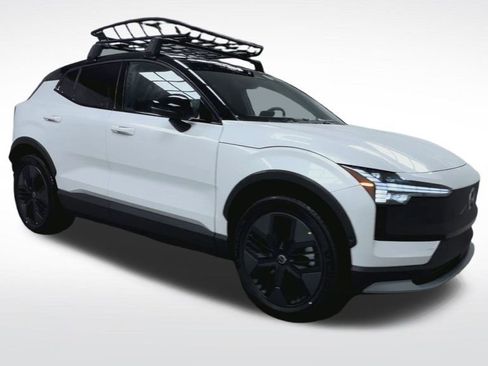New 2026 Volvo EX30 Cross Country Ultra AWD/4WD image 2