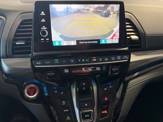 Used 2025 Honda Odyssey Elite image 9