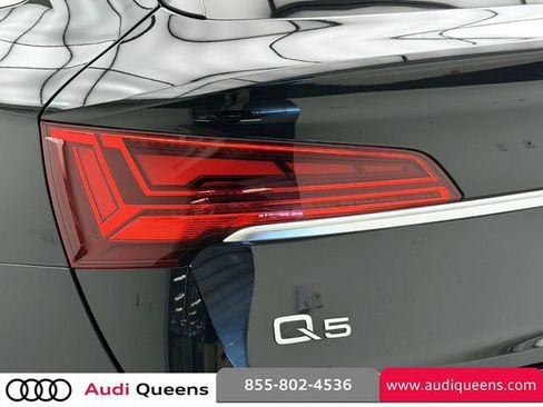 Certified 2023 Audi Q5 2.0T Premium w/ Convenience Package AWD/4WD image 9