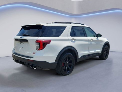 Used 2022 Ford Explorer ST w/ ST Street Pack AWD/4WD image 3