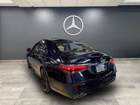 Used 2024 Mercedes-Benz S 580 4MATIC Sedan w/ AMG Line image 4