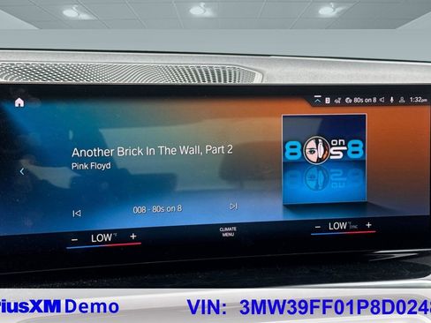 Certified 2023 BMW 330e 330e w/ Premium Package image 35