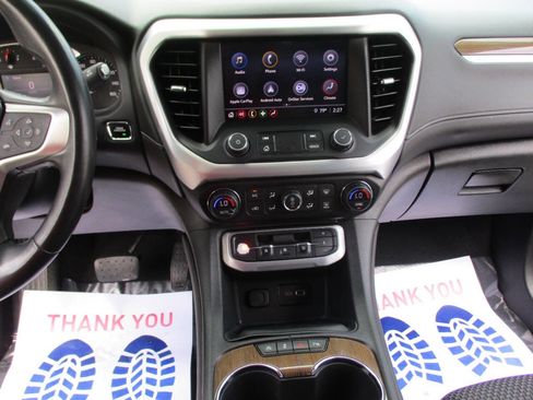 Used 2020 GMC Acadia SLE image 15