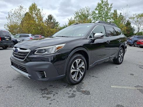 Used 2020 Subaru Outback Touring XT image 3