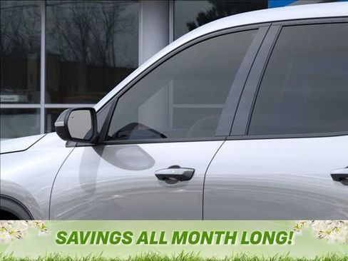 New 2026 Chevrolet Traverse LT image 12