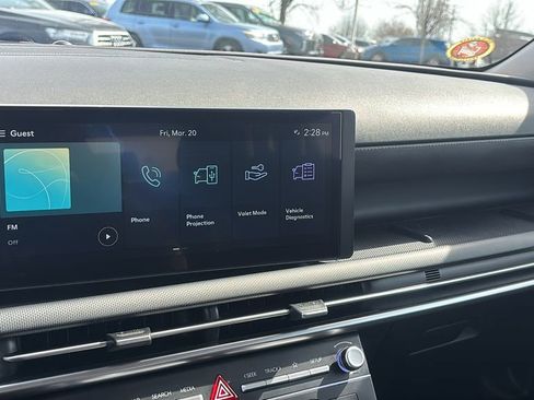 Used 2025 Hyundai Tucson SE image 19