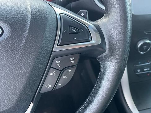 Used 2017 Ford Edge SEL w/ Equipment Group 201A image 17