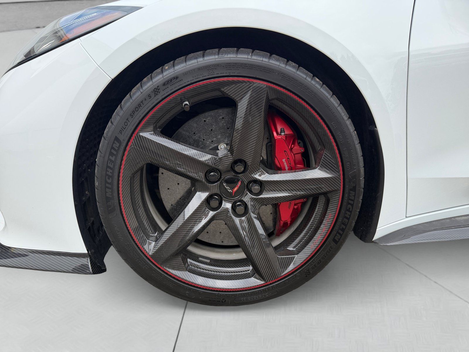 Used 2026 Chevrolet Corvette Z06 RWD image 14