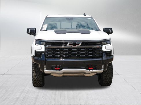 New 2026 Chevrolet Silverado 1500 ZR2 w/ LPO, Dark Essentials Package AWD/4WD image 8