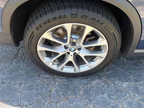 Used 2023 BMW X5 sDrive40i w/ Premium Package RWD image 39