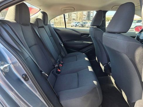 Used 2025 Toyota Corolla LE image 26