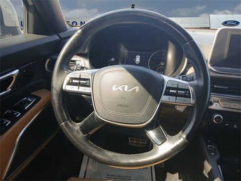 Used 2022 Kia Telluride SX w/ Nightfall Edition Package image 12