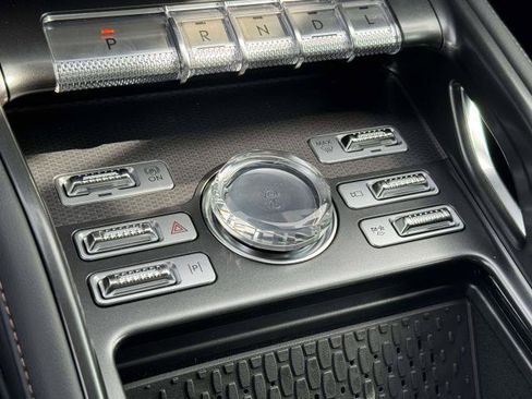 New 2026 Lincoln Nautilus Premier w/ Equipment Group 102A AWD/4WD image 20