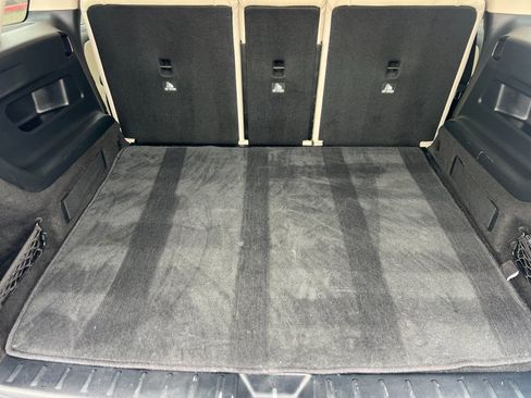 Used 2020 Mercedes-Benz GLB 250 4MATIC image 14