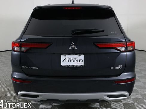 Used 2024 Mitsubishi Outlander SE AWD/4WD image 6