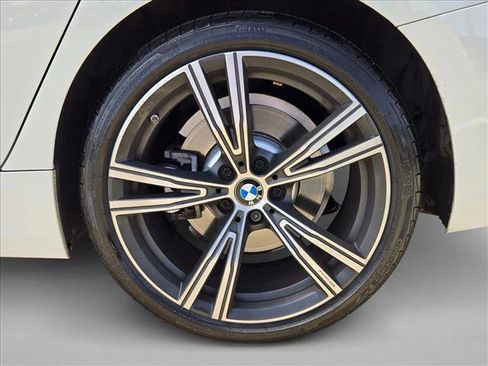 Used 2023 BMW 330i Sedan w/ Premium Package image 23