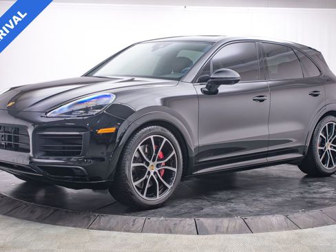 Used 2021 Porsche Cayenne GTS image 7