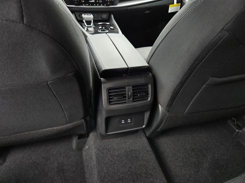New 2026 Nissan Rogue SV AWD/4WD image 14