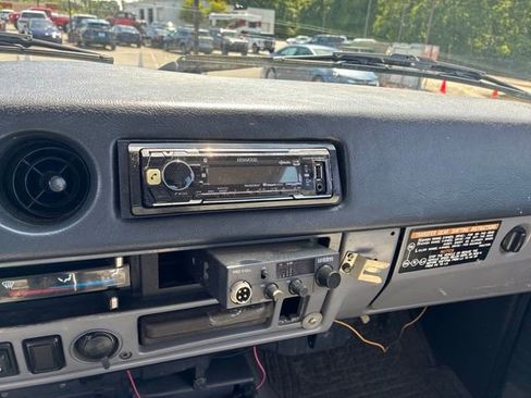 Used 1987 Toyota Land Cruiser AWD/4WD image 9