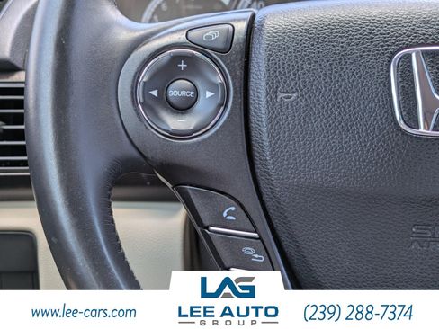 Used 2015 Honda Accord EX-L image 22