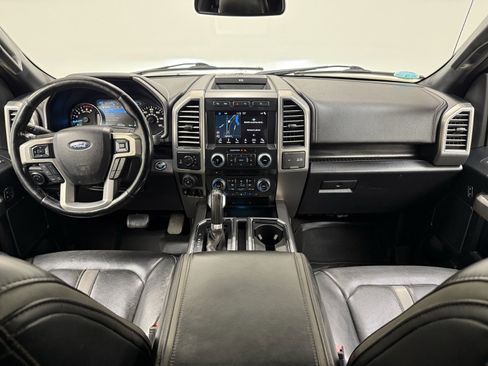 Used 2018 Ford F150 Platinum w/ Equipment Group 701A Luxury image 28