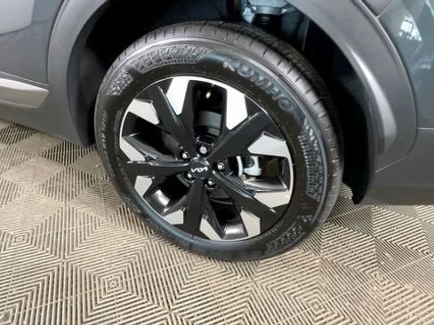 Used 2024 Kia Sportage X-Line w/ X-Line Premium Package AWD/4WD image 18