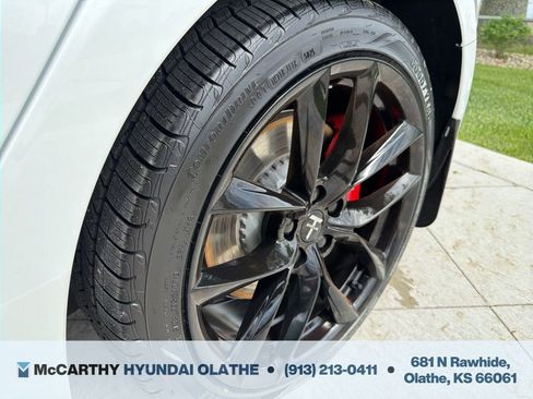 Used 2022 Tesla Model 3 Performance AWD/4WD image 36