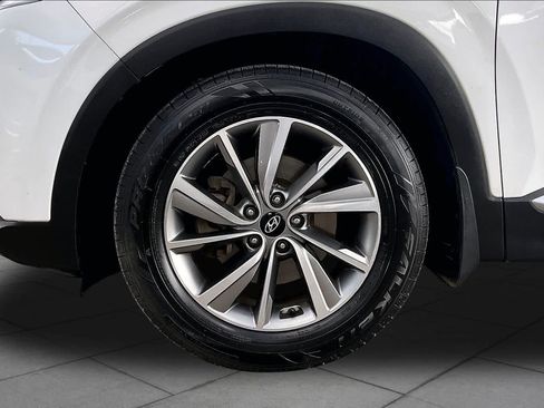 Used 2020 Hyundai Santa Fe SEL w/ Convenience Package FWD image 11