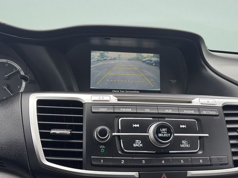 Used 2015 Honda Accord EX image 22