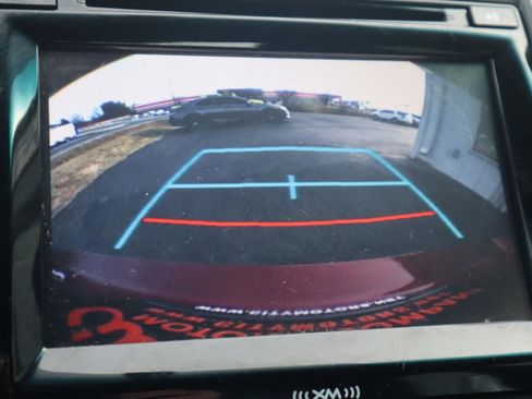 Used 2016 Toyota Camry XSE w/ Moonroof Package image 64