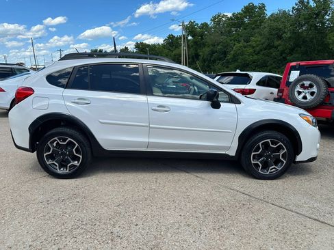Used 2013 Subaru Crosstrek 2.0i Premium AWD/4WD image 8