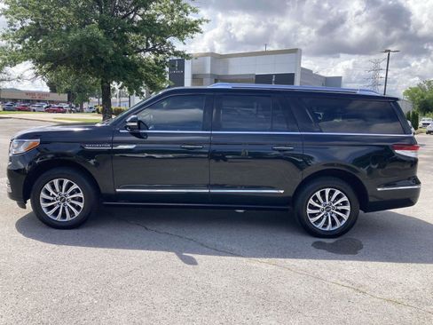 Used 2022 Lincoln Navigator L 4WD image 8