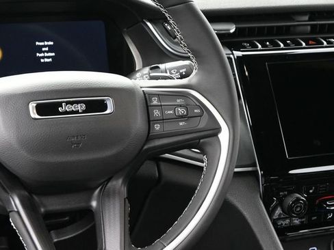 New 2025 Jeep Grand Cherokee Laredo image 26