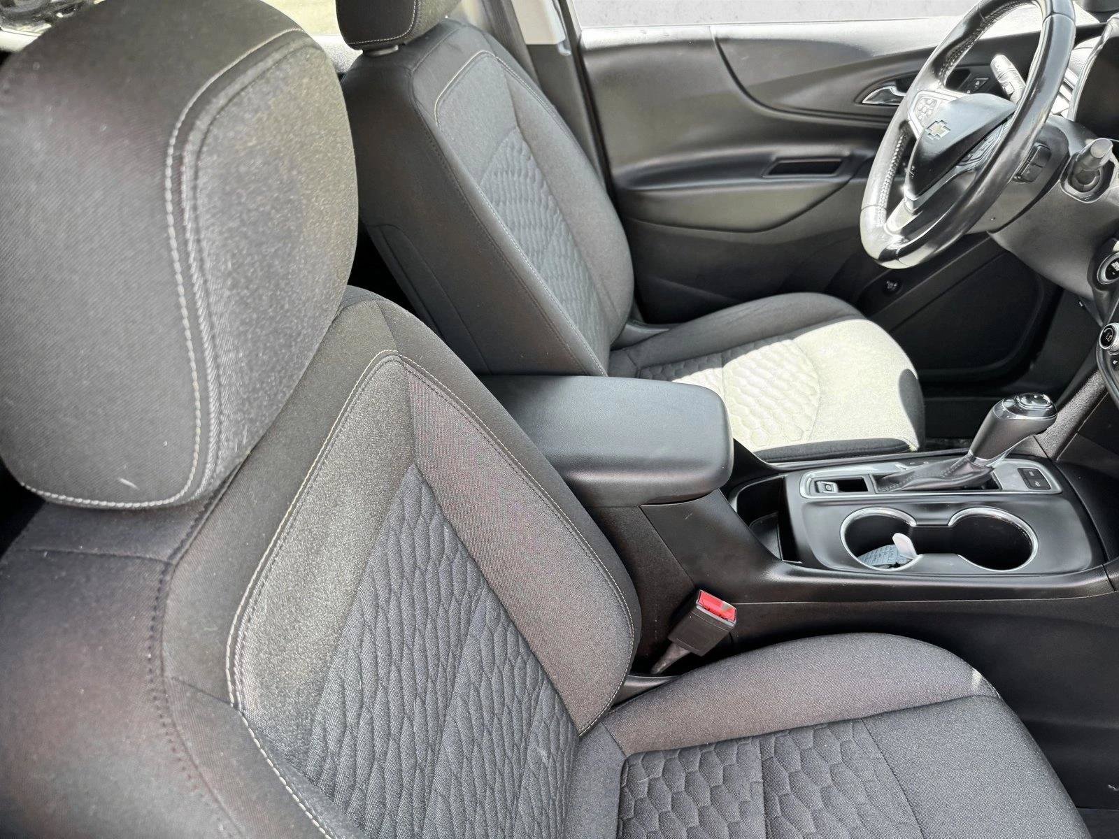 Used 2020 Chevrolet Equinox LT AWD/4WD image 19