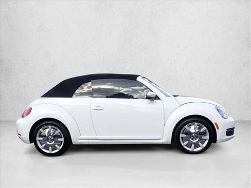 Used 2016 Volkswagen Beetle 1.8T S FWD image 15