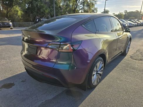 Used 2022 Tesla Model Y Long Range AWD/4WD image 10