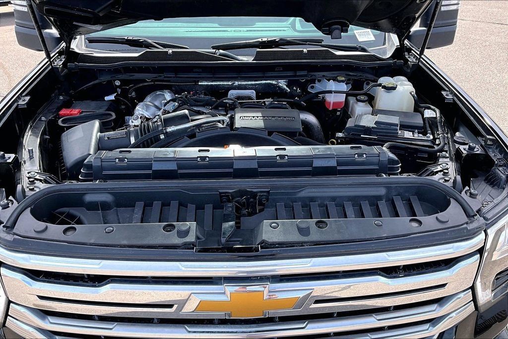 Used 2024 Chevrolet Silverado 3500 High Country w/ Technology Package AWD/4WD image 31