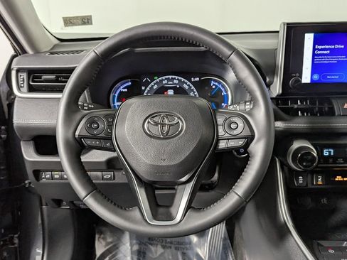 Certified 2024 Toyota RAV4 XLE w/ Convenience Package image 28
