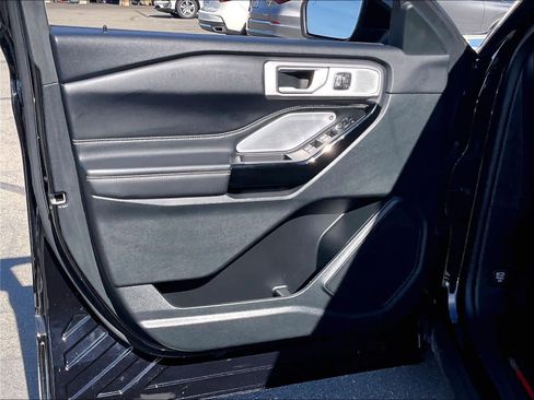 Used 2023 Ford Explorer ST w/ Equipment Group 401A image 24