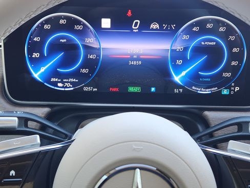 Used 2023 Mercedes-Benz EQS 450+ Sedan image 15