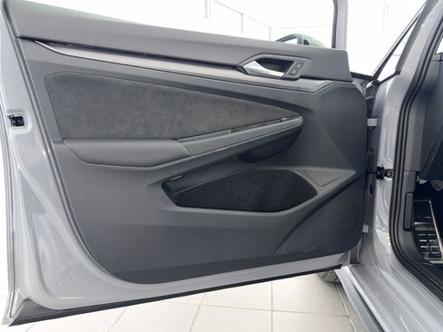 New 2026 Volkswagen Golf SE image 20